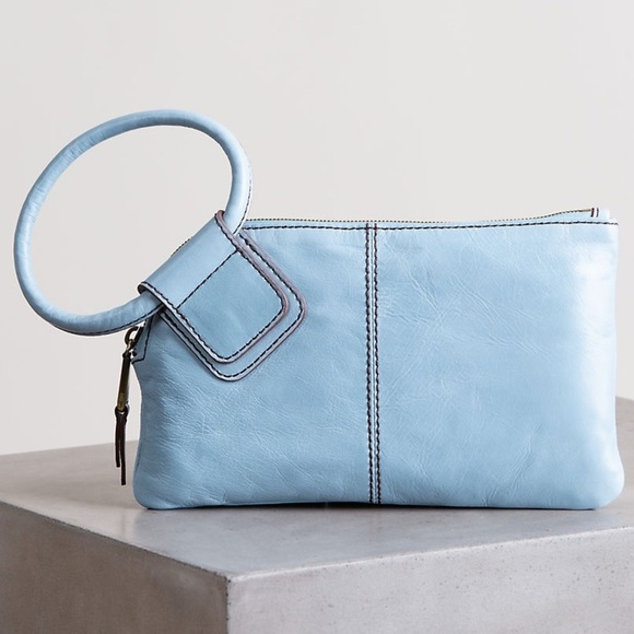 Hobo Sable Leather Wristlet Clutch Wallet - Picture 1 of 7